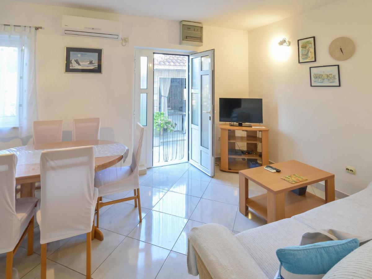 Apartment Ana - Brc100 By Interhome Supetar Exterior photo